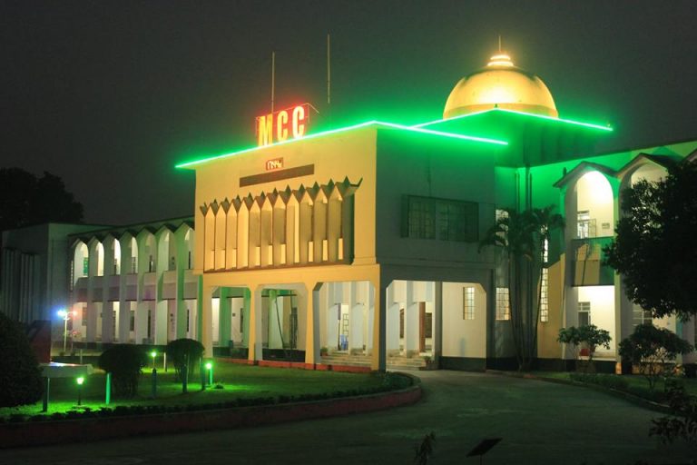 আমি এক সাধারণ শিক্ষক হয়ে পথ চলছি আর স্বপ্ন দেখছি