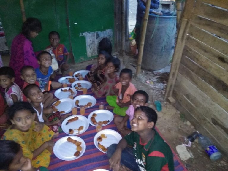 আলোর ধারার ইফতার আয়োজনে বিন্দু ফাউন্ডেশন