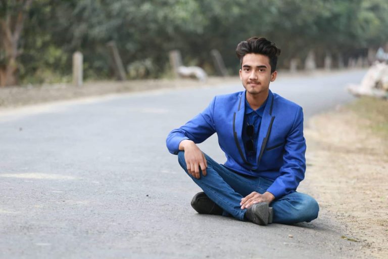 জুবায়েরের জীবনের প্রতিটি পদক্ষেপে সংগ্রামের গল্প লুকিয়ে আছে