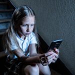 kids with mobile