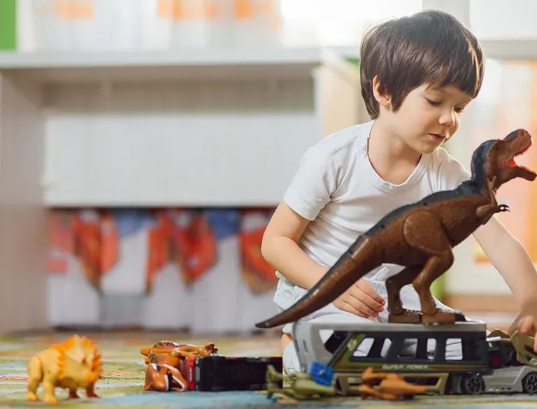শিশুরা কেন খেলনা ডাইনোসর এত পছন্দ করে?