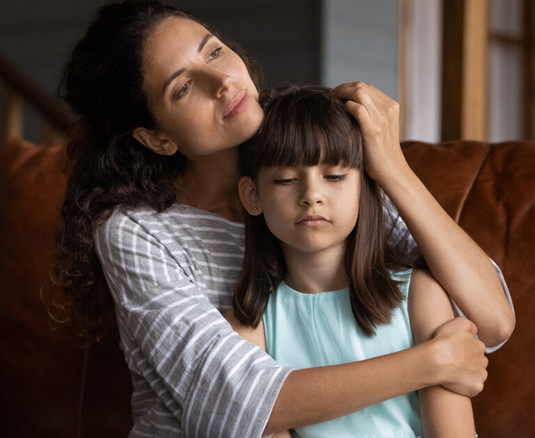 বয়স অনুযায়ী শিশুকে যৌন শিক্ষা দিচ্ছেন তো?